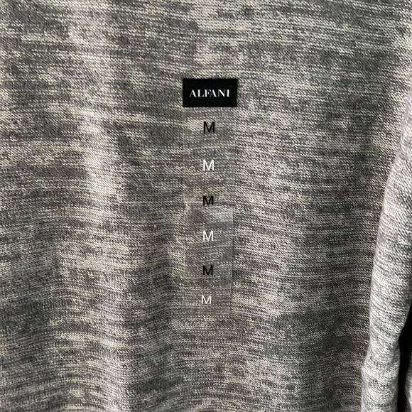 NWT Gray Alfani V-Neck Sweater - Picture 3 of 4